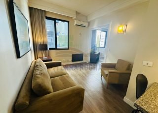 Sala e cozinhas integradas